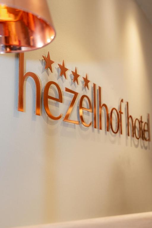 Certifikát, hodnocení, plakát nebo jiný dokument vystavený v ubytování hezelhof hotel