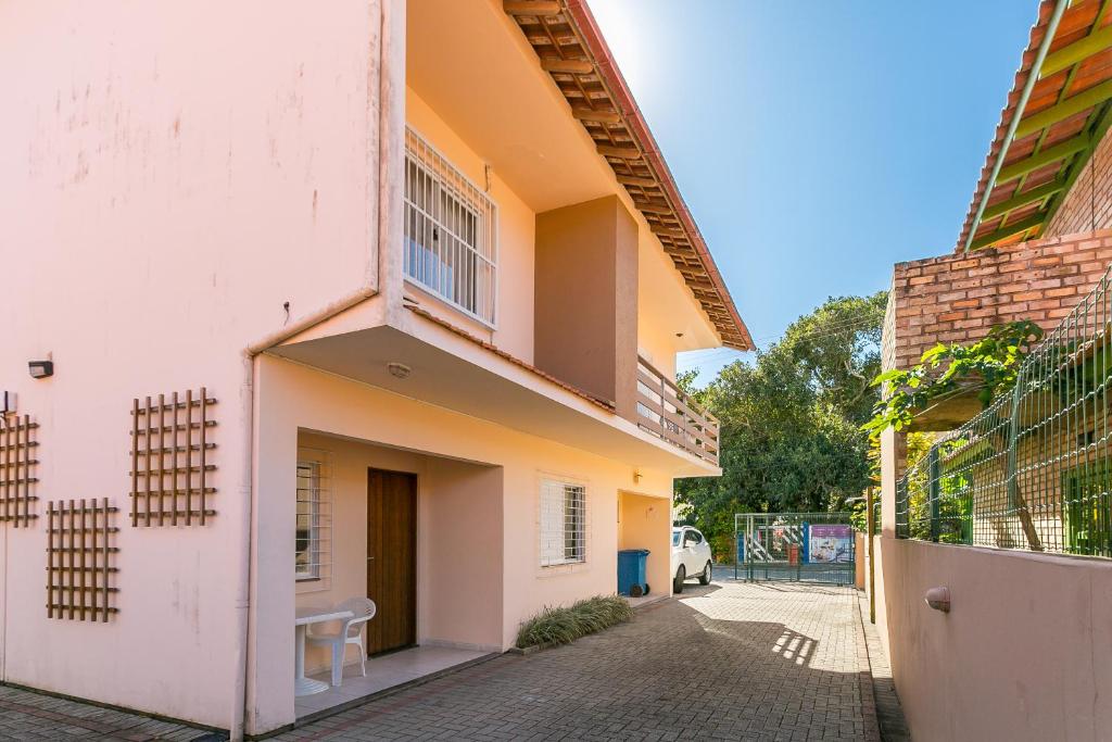  Apartamento nota 10 na praia da Barra da Lagoa
