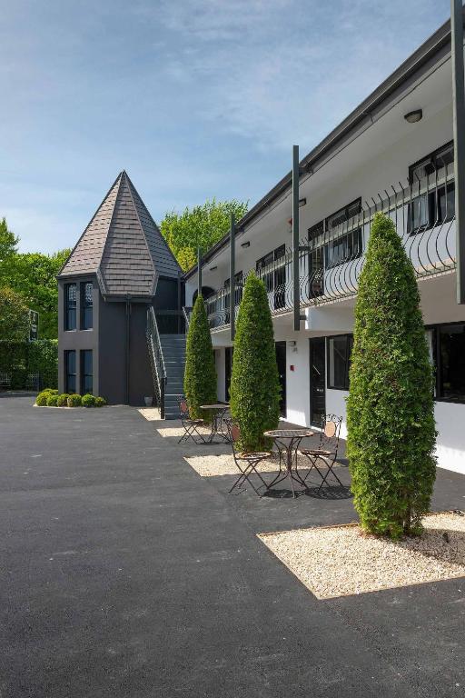 The Towers on the Park - Resim 5