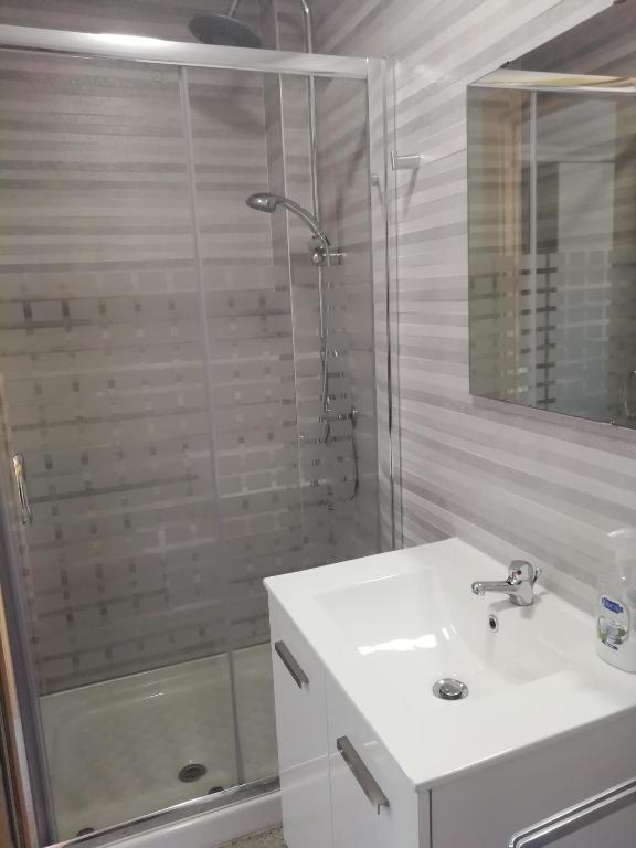 Kúpeľňa v ubytovaní Estudio en Ciudad Jardín
