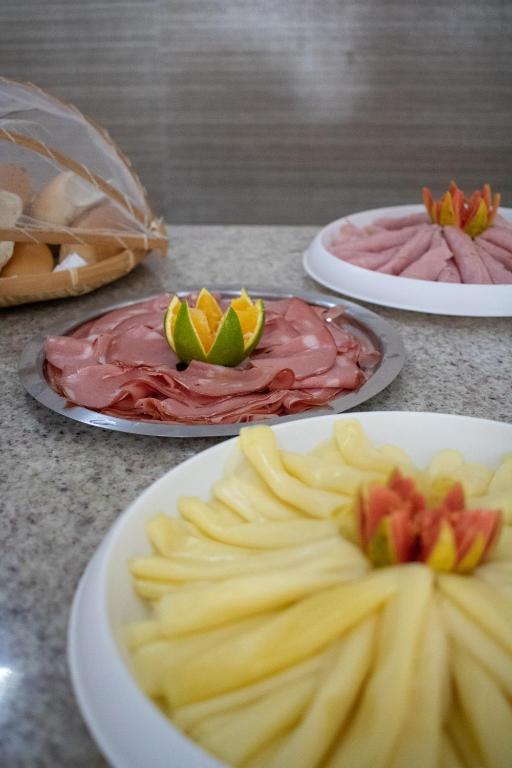 Jídlo v hotelu nebo okolí