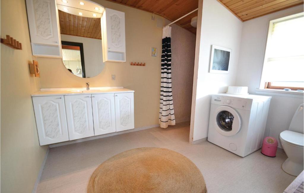 Fotografie z fotogalerie ubytování Holiday Home Tingodden Ix v destinaci Hvide Sande