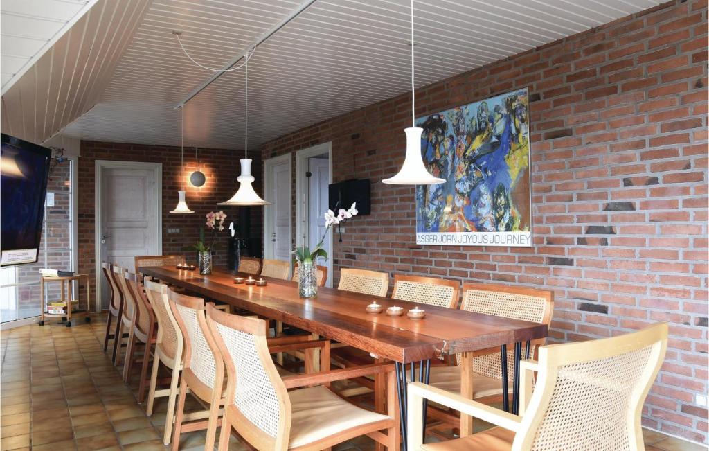 Fotografie z fotogalerie ubytování Gorgeous Home In Ringkøbing With Sauna v destinaci Klegod
