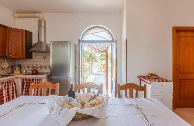 Kuchyň nebo kuchyňský kout v ubytování Villa Degli Ulivi