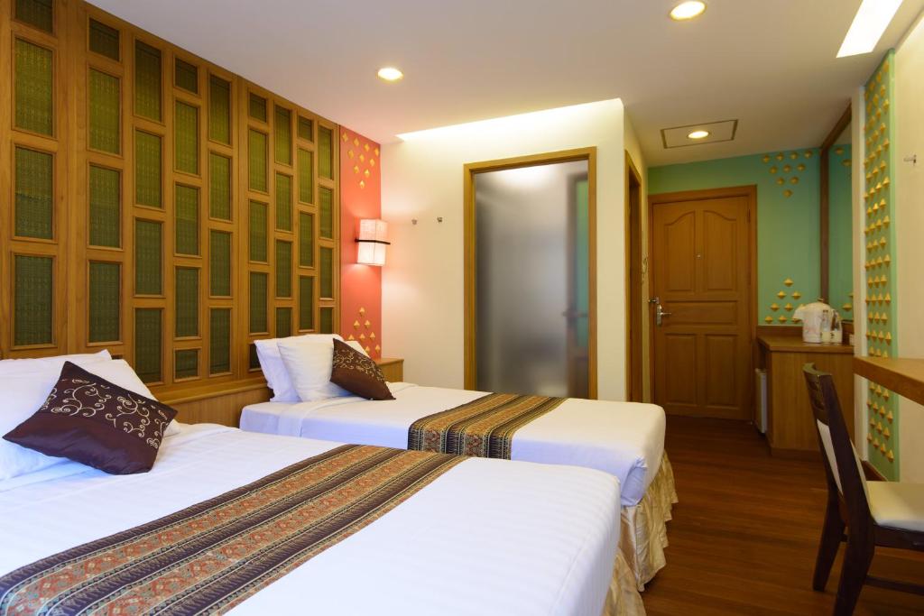
Grand Deluxe Twin Room
