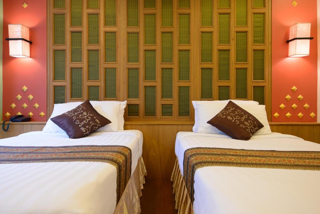 Golden House - Resim 8