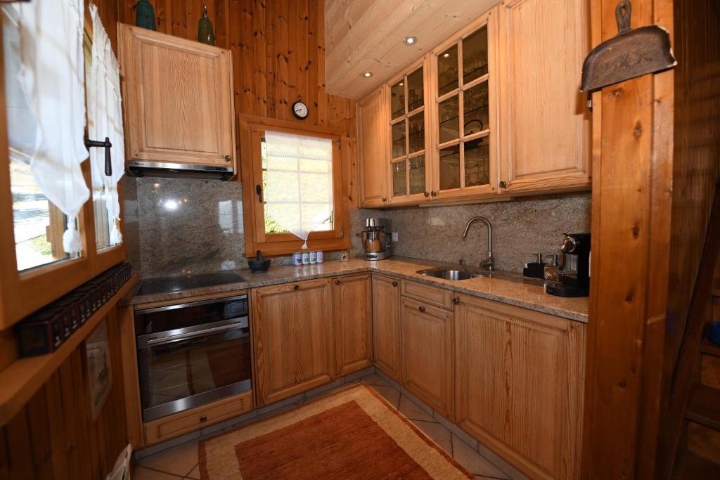 Kuchyň nebo kuchyňský kout v ubytování Chalet Mon Rêve