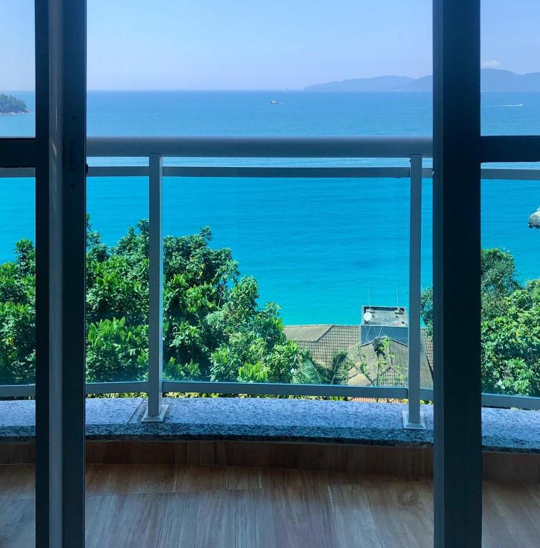  Porto Real Suites Mangaratiba