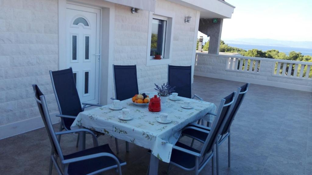 Balkon oz. terasa v nastanitvi Apartments Marko Sutivan Insel Brać