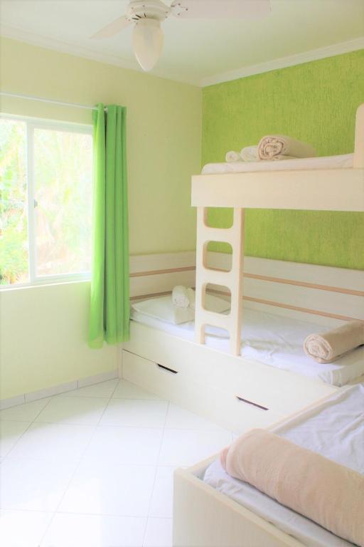  Condomínio Solar das Bromélias - Apartamento 3 dormitórios