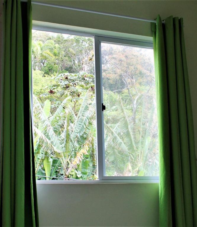  Condomínio Solar das Bromélias - Apartamento 3 dormitórios