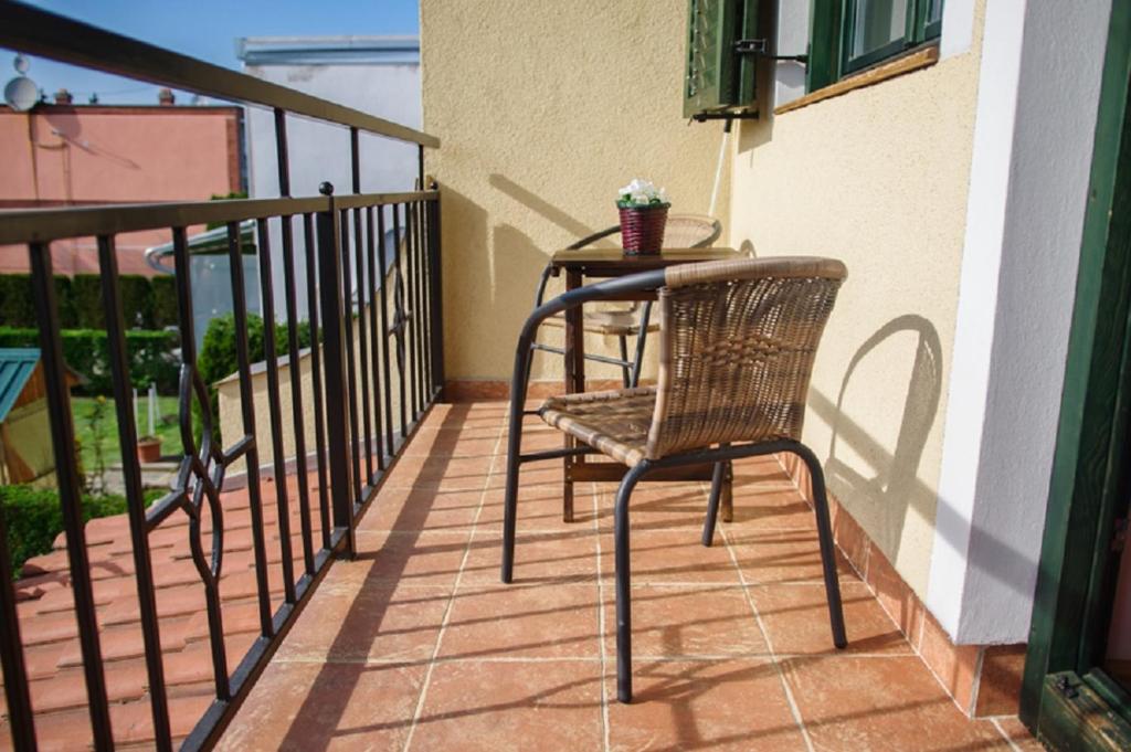 Balkón nebo terasa v ubytování Titi Family Apartman