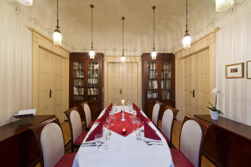 Fotografie z fotogalerie ubytování Hotel Katharinenhof v destinaci Werdau