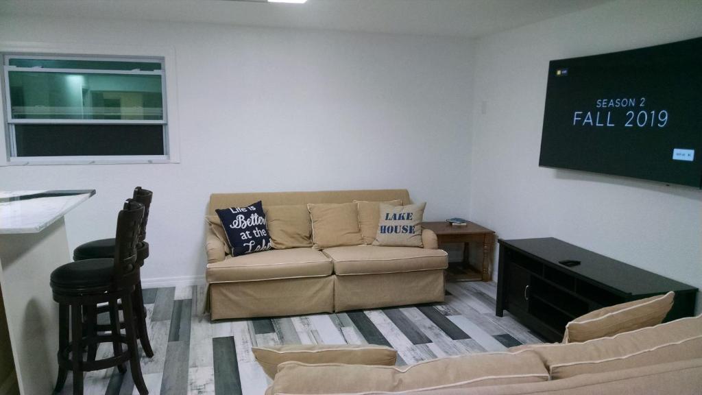 Posezení v ubytování Tampa Lakehouse