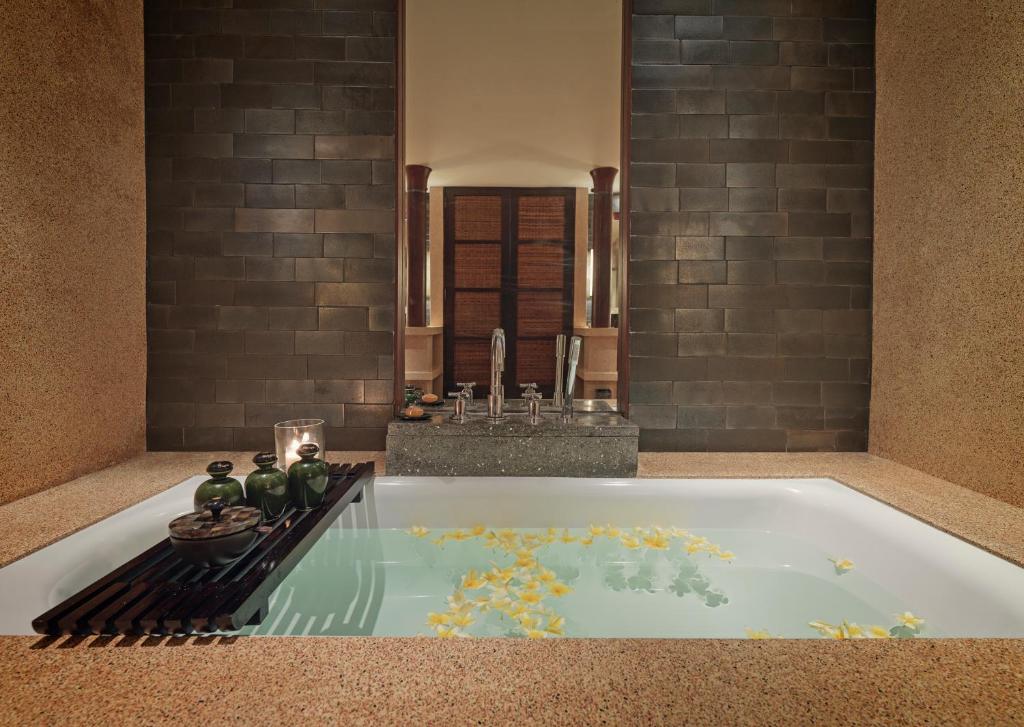 The Legian Seminyak, Bali - 11