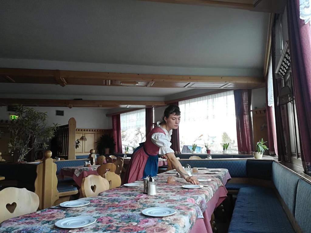Hosté ubytování Hotel Pension Sonnenuhr