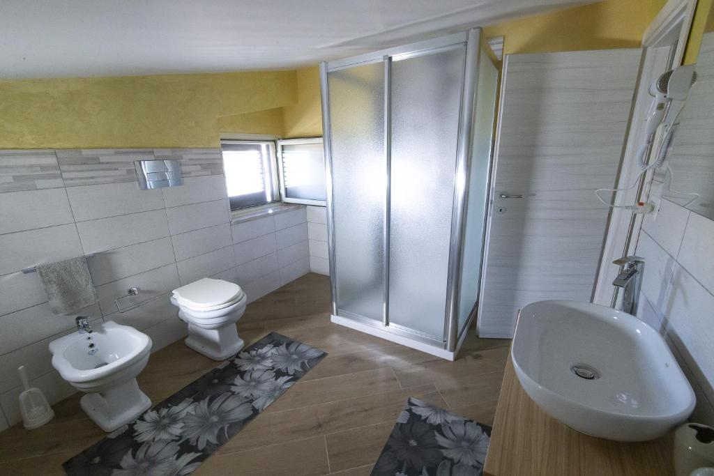 Kúpeľňa v ubytovaní La Mansarda Di BellaVista