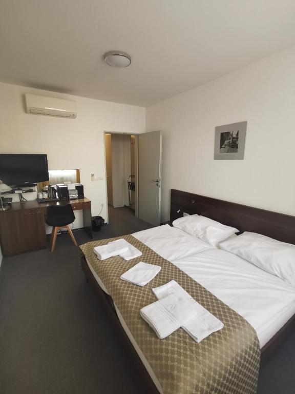 Penzion U Zvonu - 18