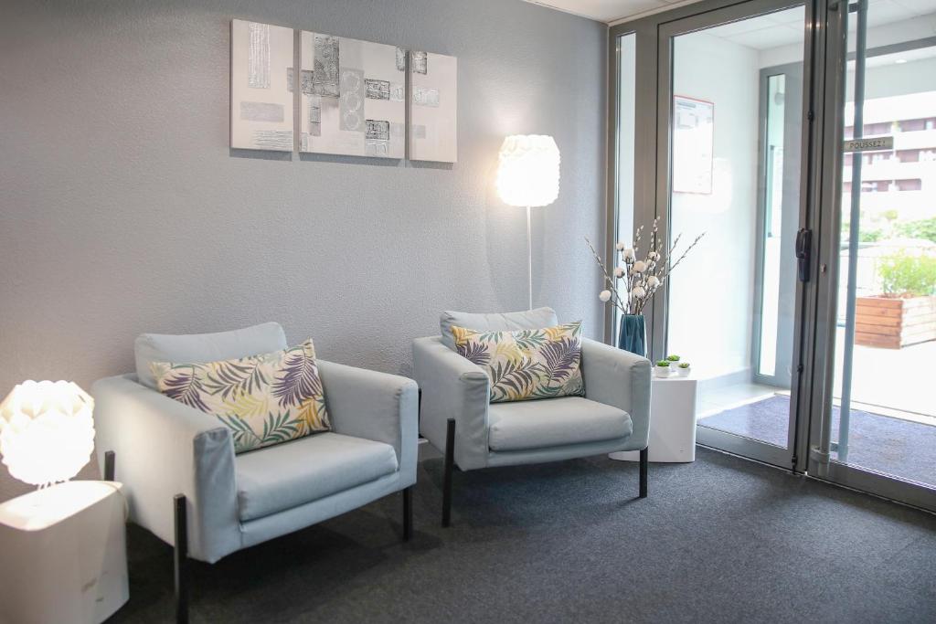 Posezení v ubytování Comfort Aparthotel Besancon Hauts du Chazal
