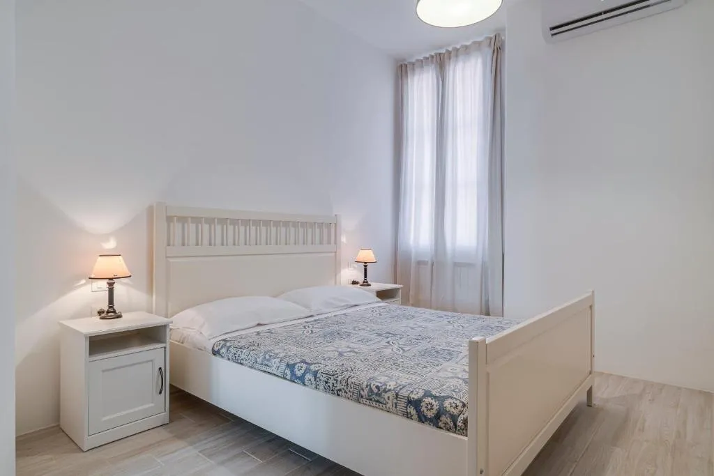 Guesthero Apartment Milano - Centrale M3, Milano, Italia