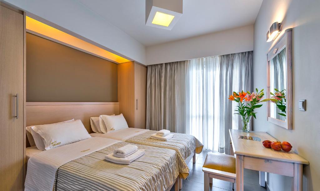 Palm Beach Hotel Apartments - 18