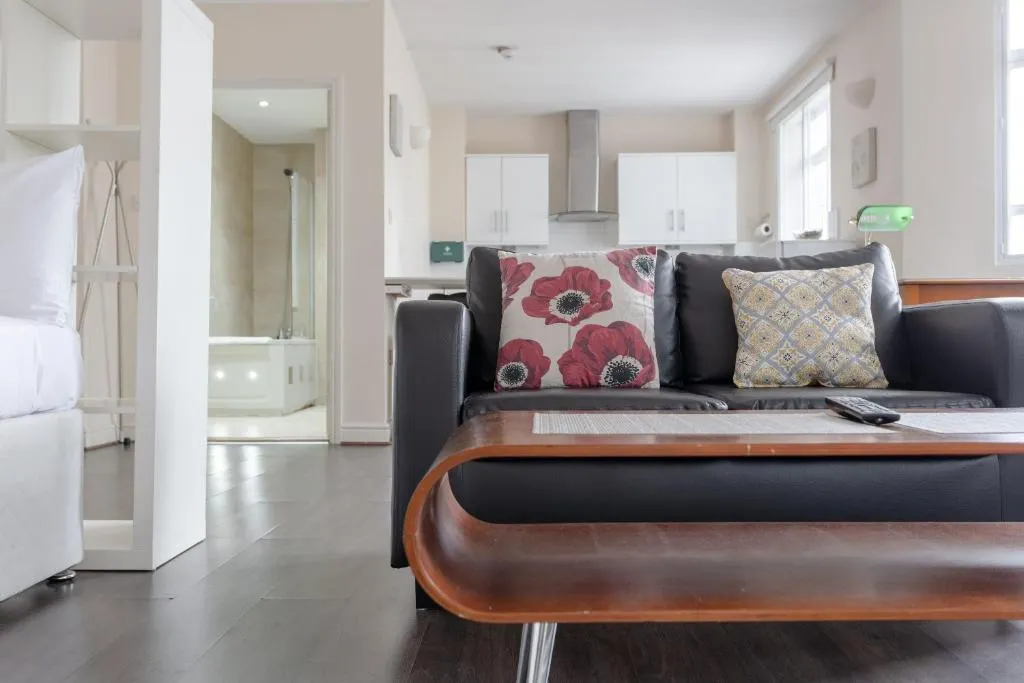 Bright Studio on Whitechapel High Street, London, United Kingdom