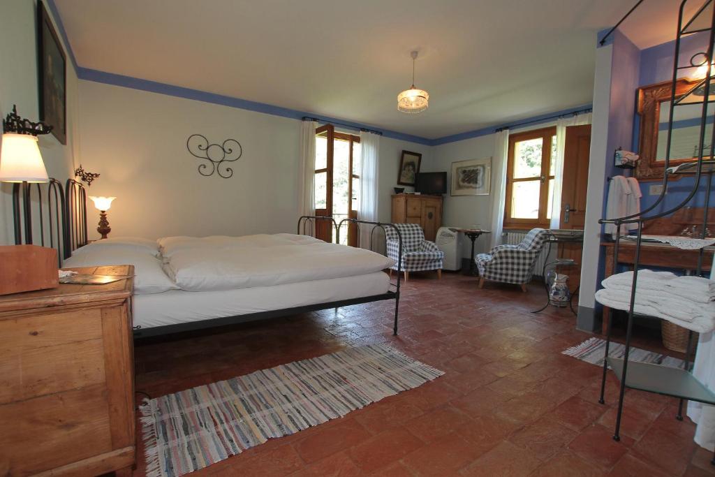 Fattoria l'Amorosa - Single Room