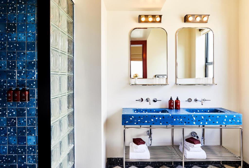 The Siren Hotel, an Ash Hotel photo