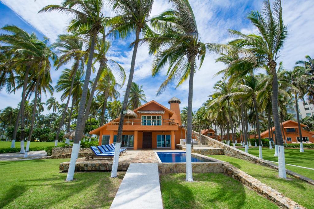 Villas San Vicente - Villa - Beach Front