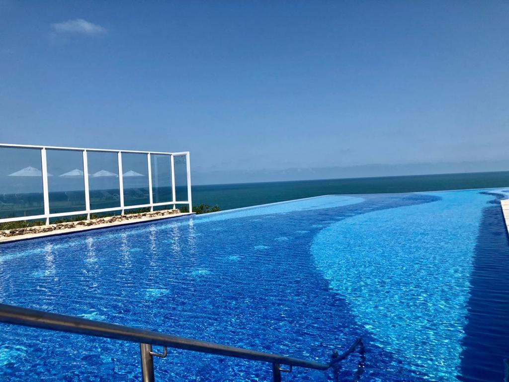  Apartamento Familiar Guaruja