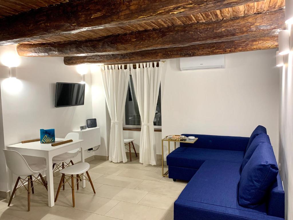 SECRET ROOM NAPLES historic center - 7