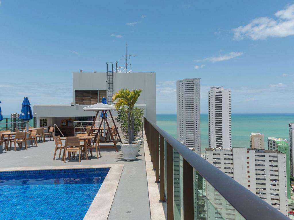  RMD906 Maravilhoso flat na praia de Boa Viagem