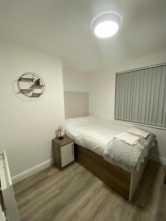 Luxury Lancaster Place Studio Apartments - One-Bedroom Apartment