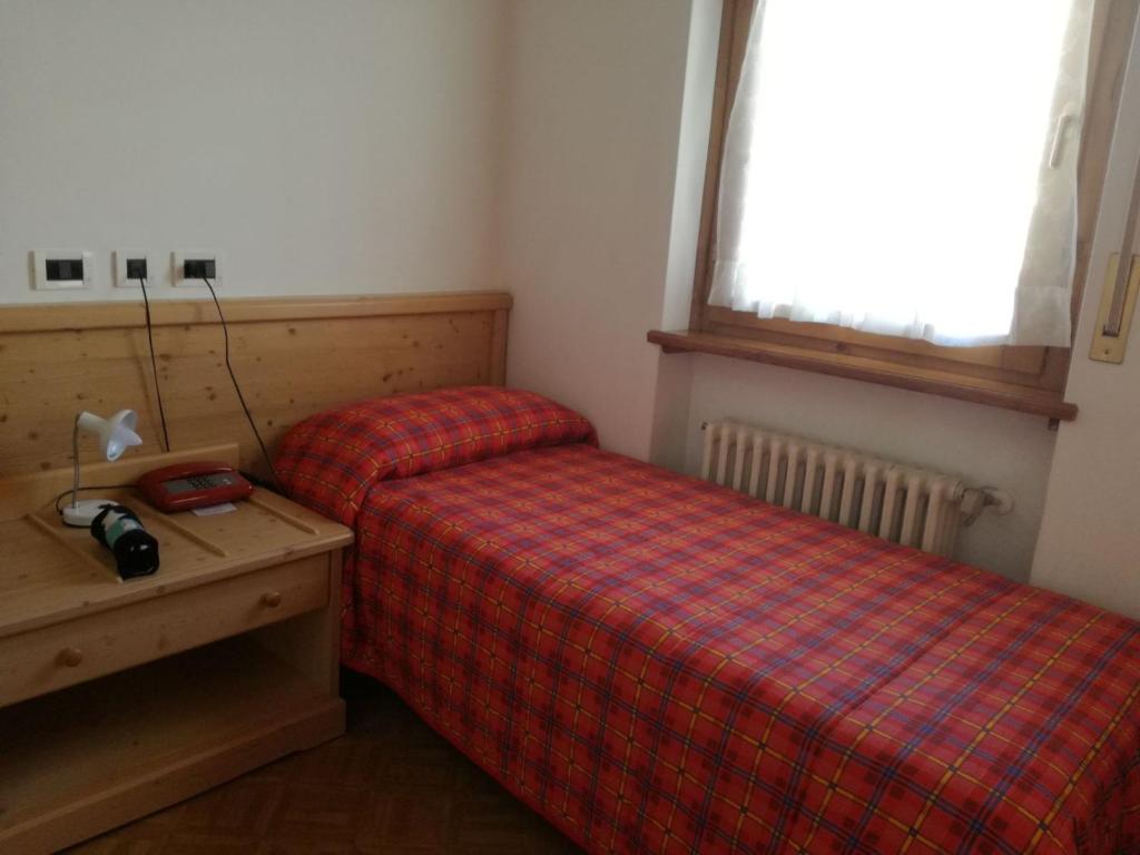 Hotel Garnì Miramonti - Single Room With Mountain View - Mansard