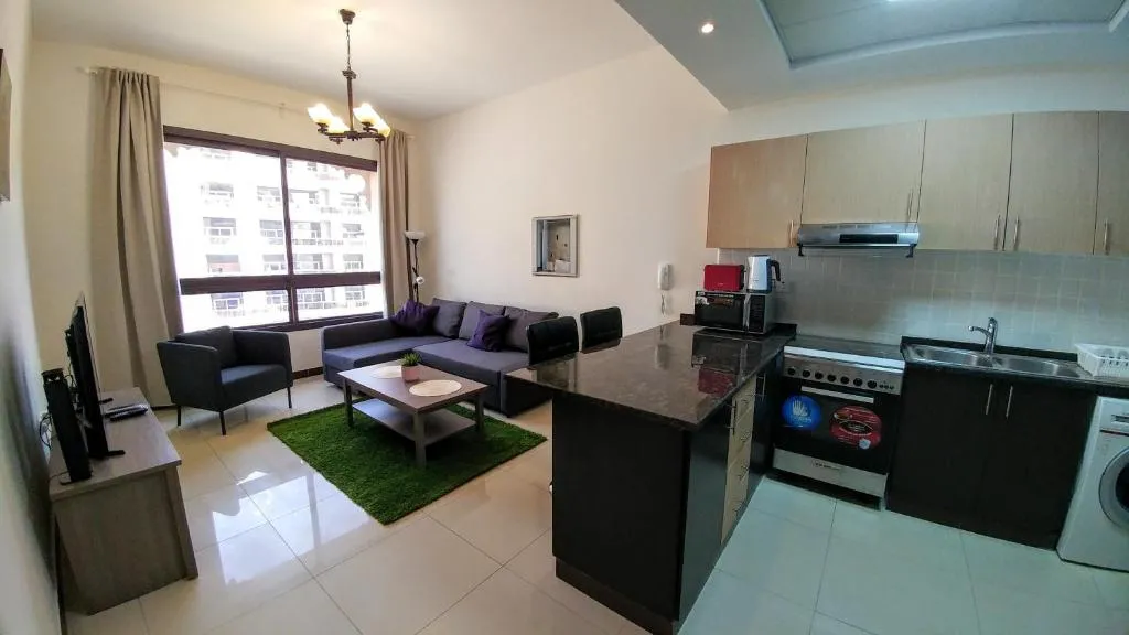 Beautiful, Modern Apartment with balcony, Alantos, United Arab Emirates