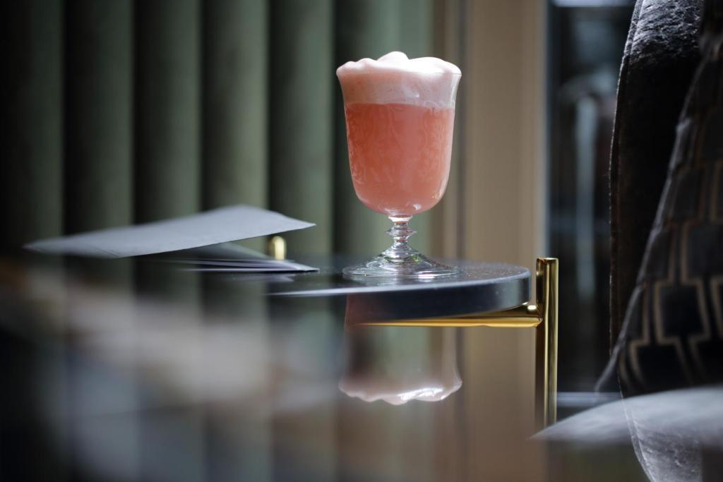 The Athenaeum Hotel & Residences - Resim 27