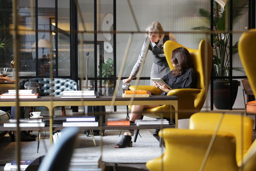 The Athenaeum Hotel & Residences - Resim 17