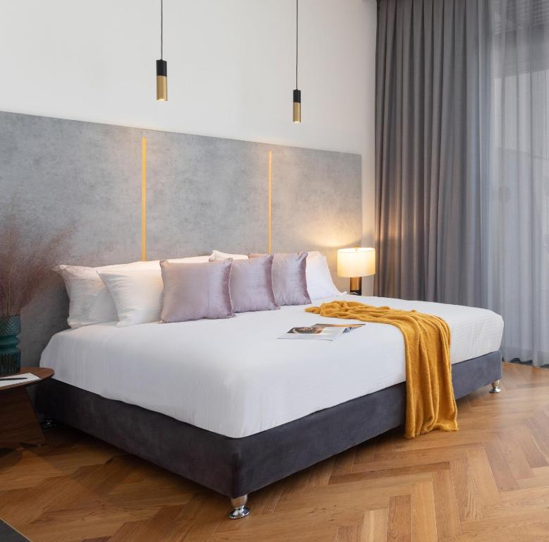 Dream Island Spa & Health Resort - Onyx Luxury Rooftop Suite Met Bubbelbad