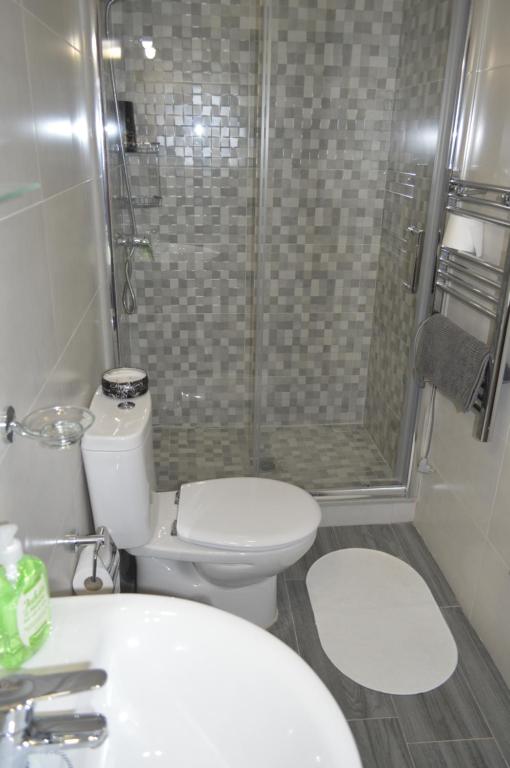 A bathroom at Apartamento Jazmín