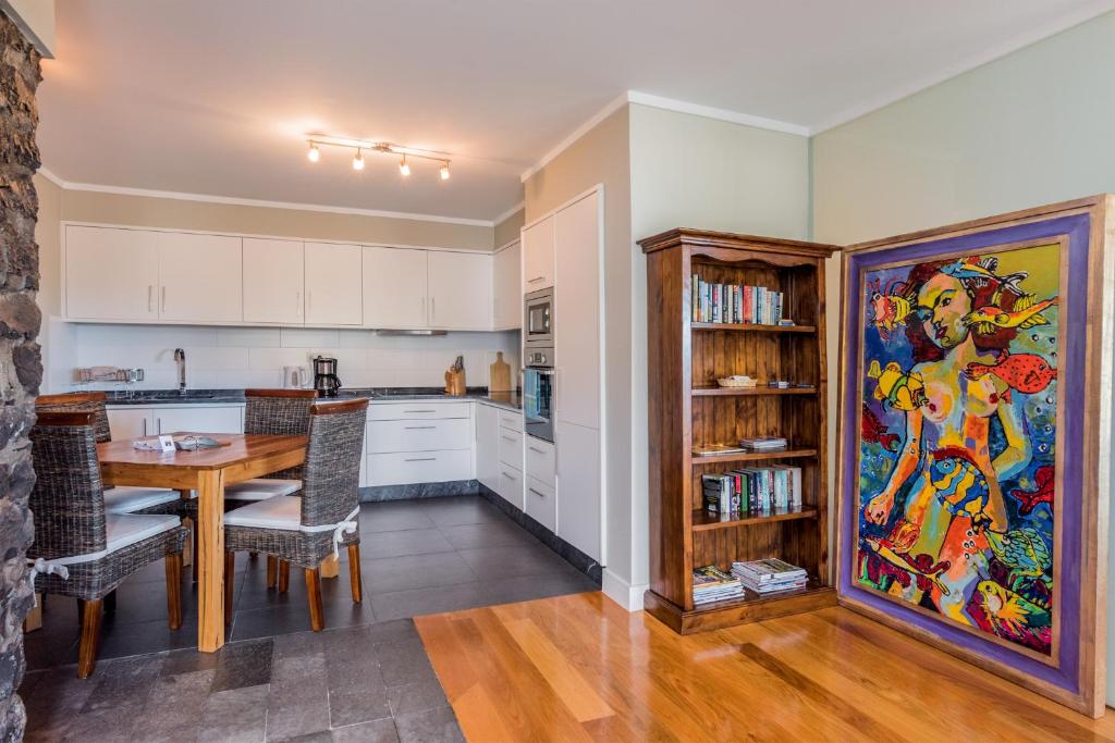 Number 15 Ocean & City View Villas - 7