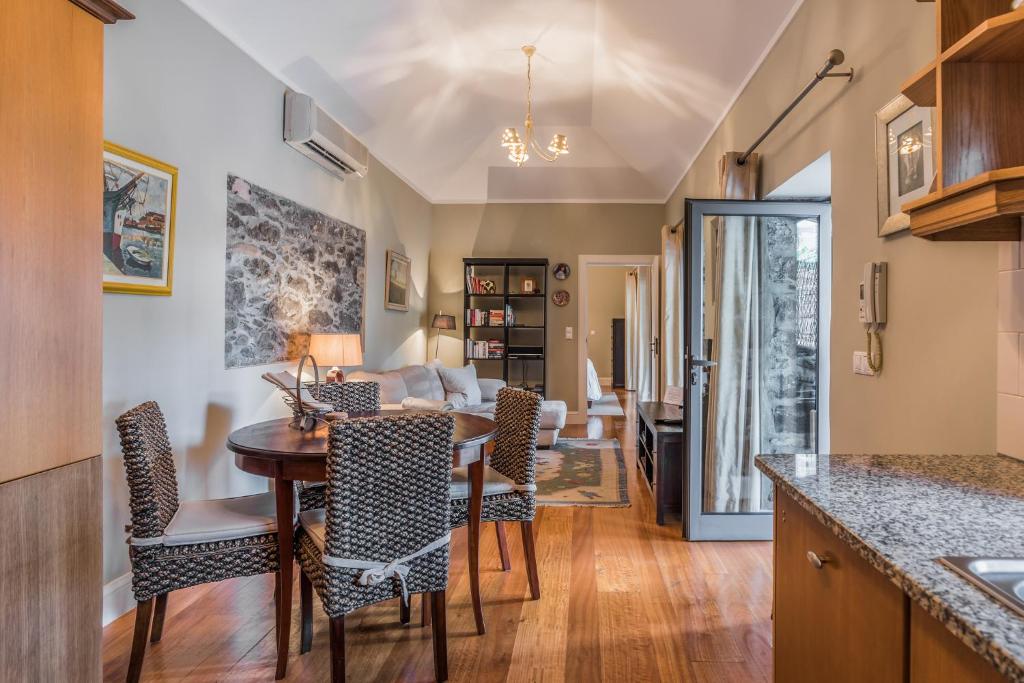 Number 15 Ocean & City View Villas - 5