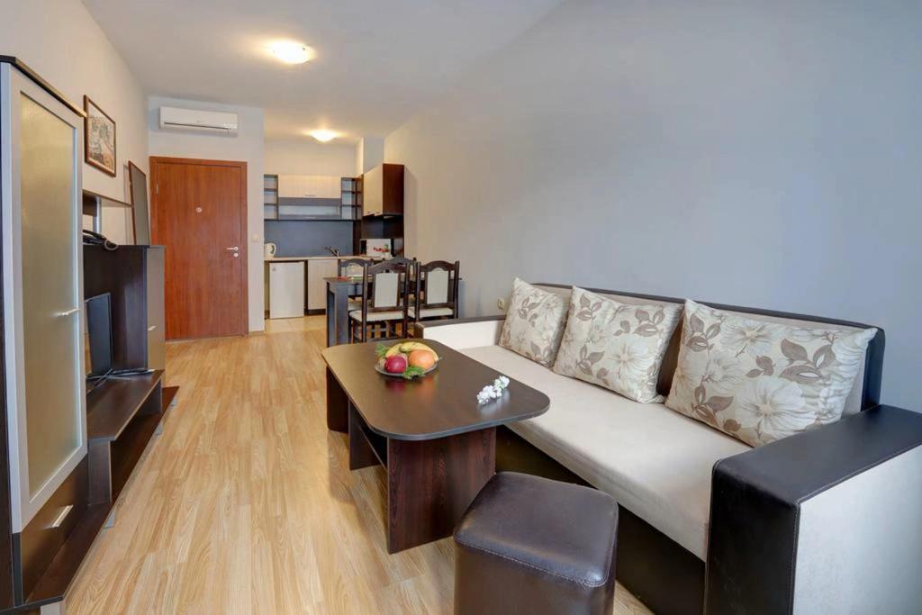 1-st Line Izvora Sea View Apartments on Golden Sands - One-Bedroom Apartment With Side Sea View