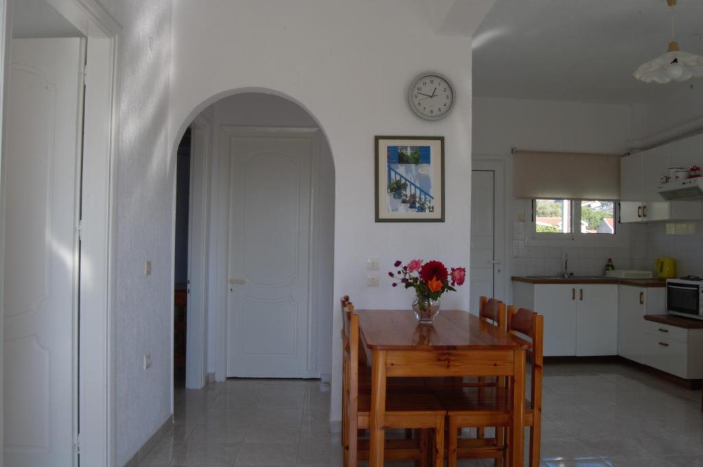 Kuchyň nebo kuchyňský kout v ubytování Odyssia Apartments