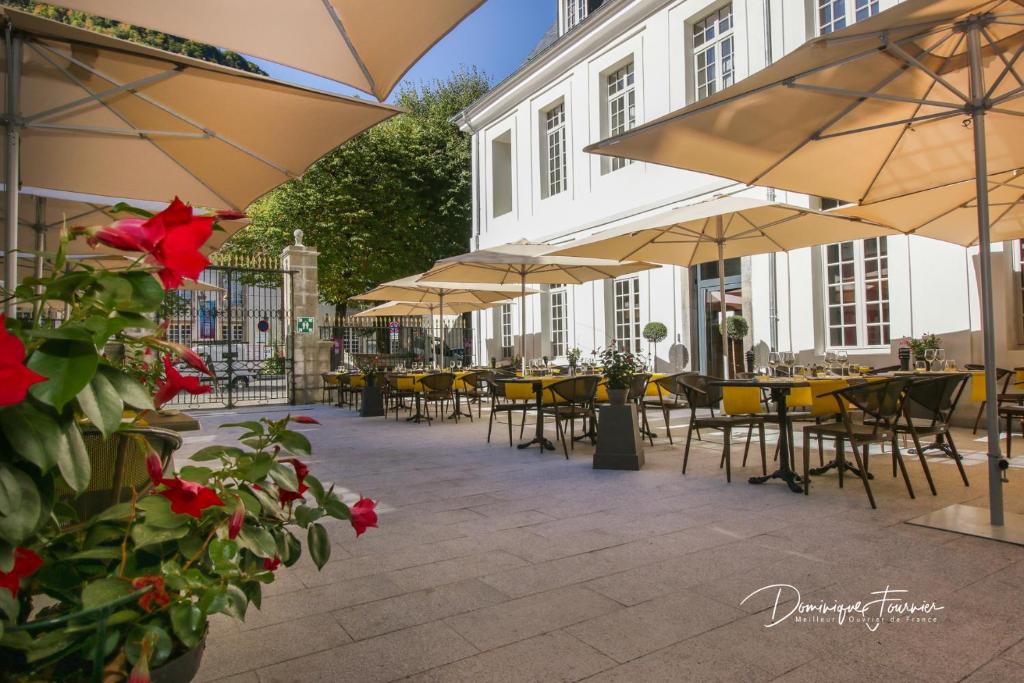 Restaurace v ubytování LE CASTEL D'ALTI