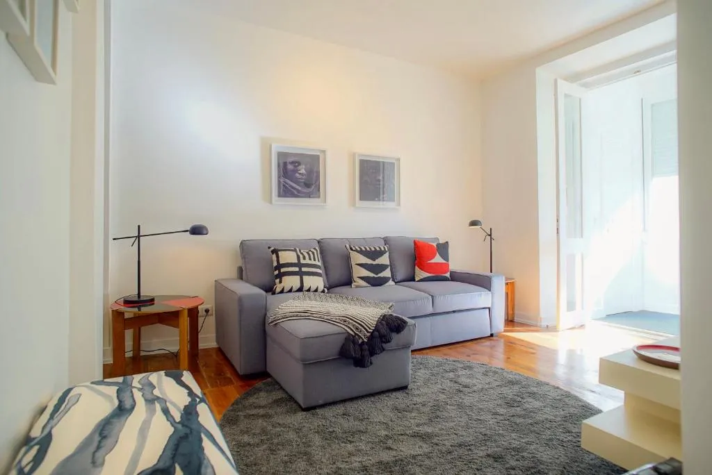 Lisbon Design Flat with Garage, Amadora, Portugal