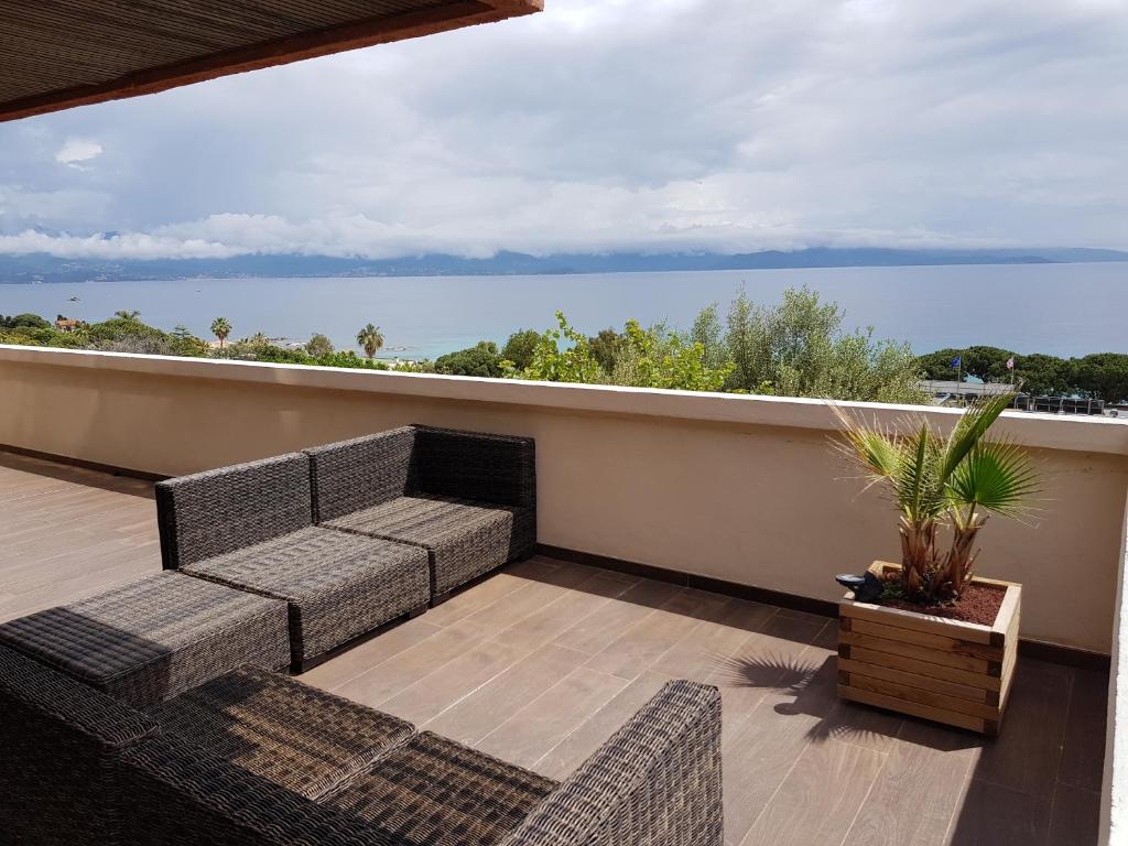 Photo de la galerie de l'établissement barbiccaja, à Ajaccio