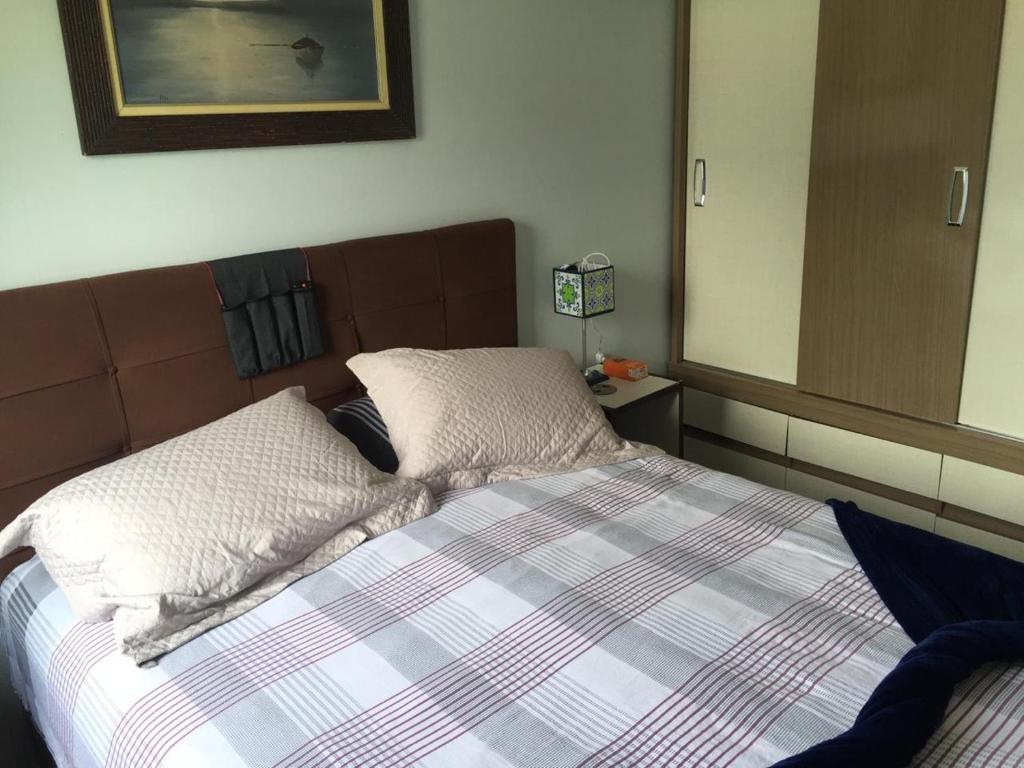  Apartamento 2 dormitórios completo (109O)