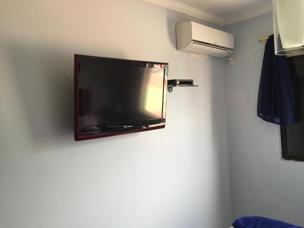  Apartamento 2 dormitórios completo (109O)