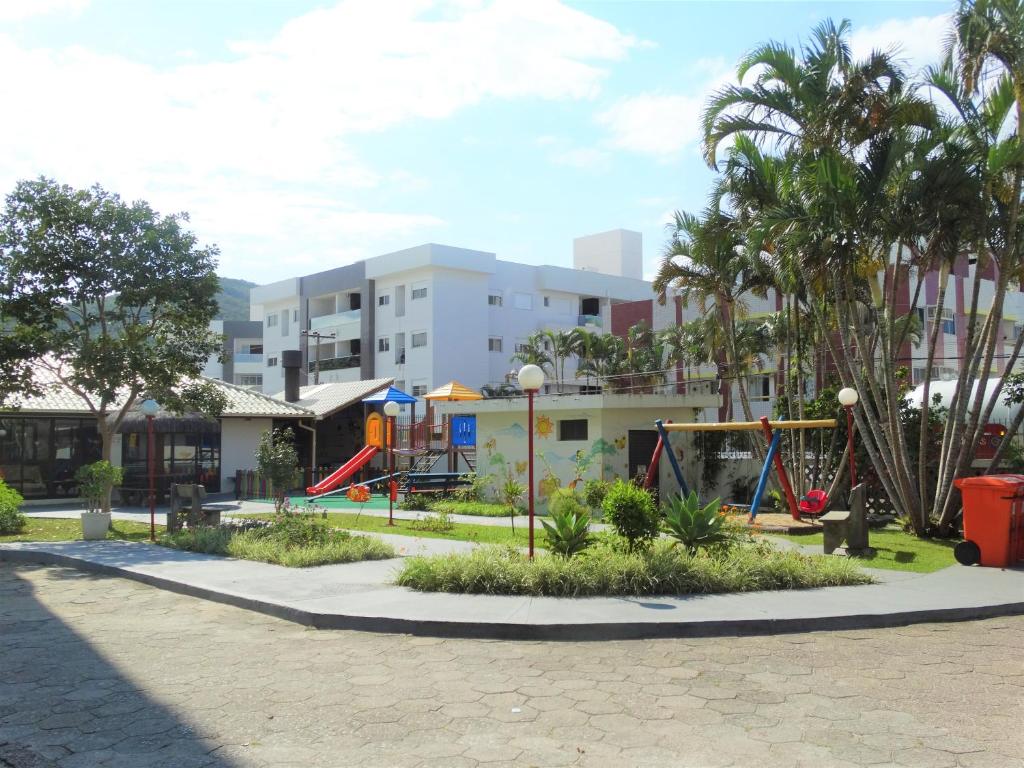  Apartamento 2 dormitórios completo (109O)