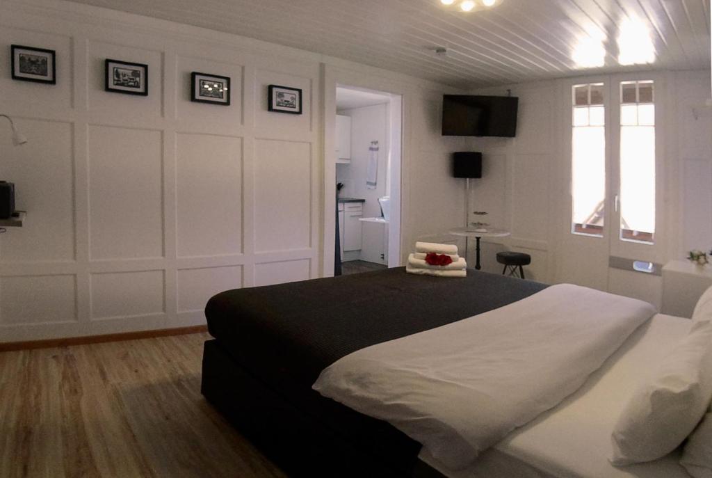Postel nebo postele na pokoji v ubytování Chalet Maria Interlaken